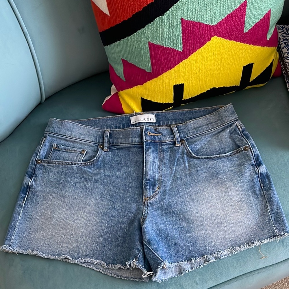 Loft Shorts